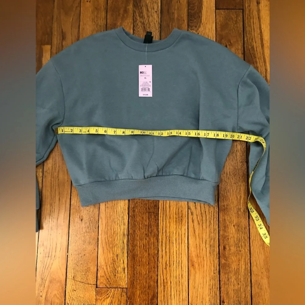 Wild Fable Cropped Crewneck Sweatshirt Ribbed Hem -XL - Picture 6 of 8
